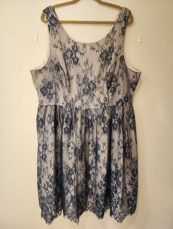 Modcloth Dresses & Skirts - Modcloth Dress Retro Lace Overlay Cocktail Date Night Navy Over Nude size 3X